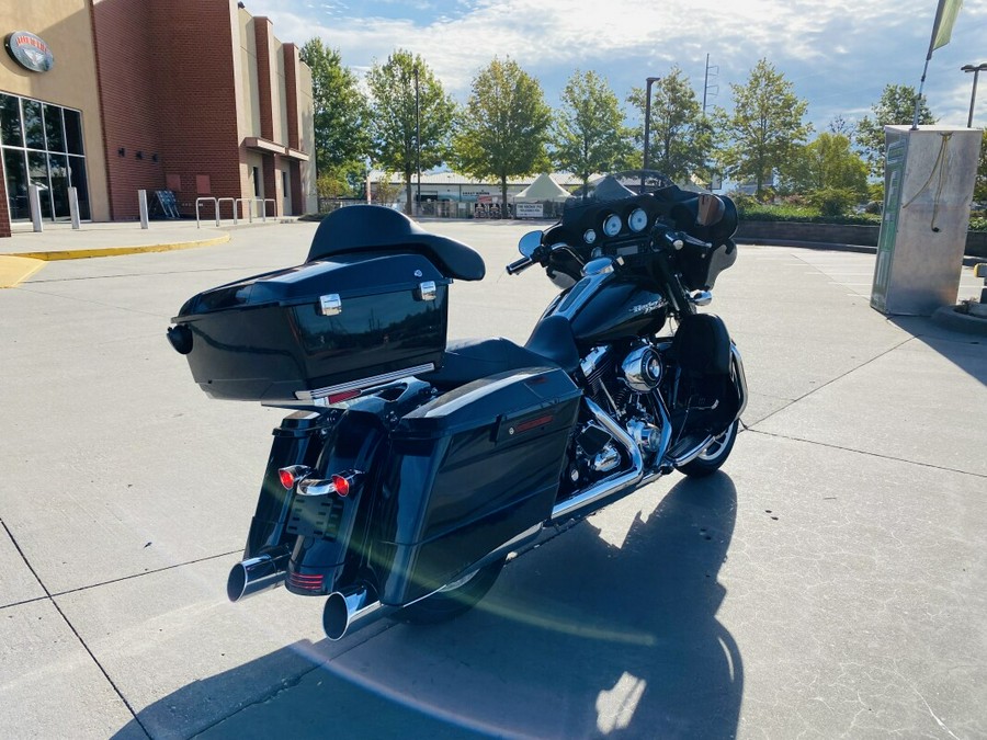 2010 Harley-Davidson Street Glide FLHX