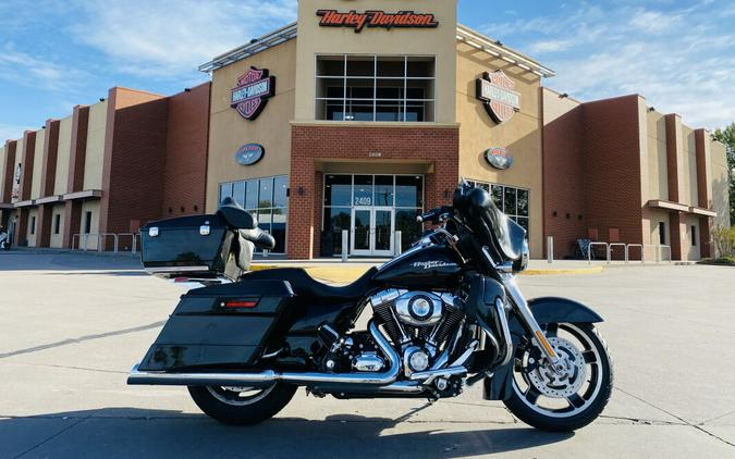 2010 Harley-Davidson Street Glide FLHX