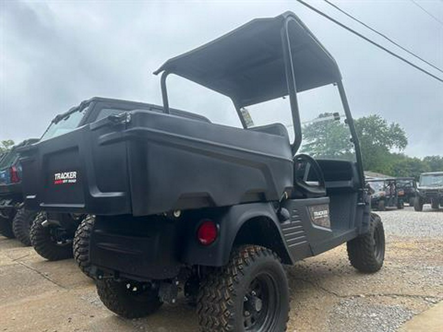 2023 Tracker Off Road OX 400