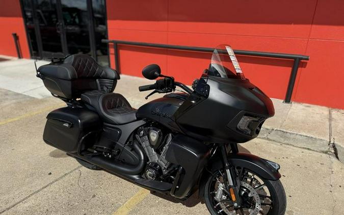 2026 Indian Motorcycle® Pursuit® Dark Horse® Black Smoke