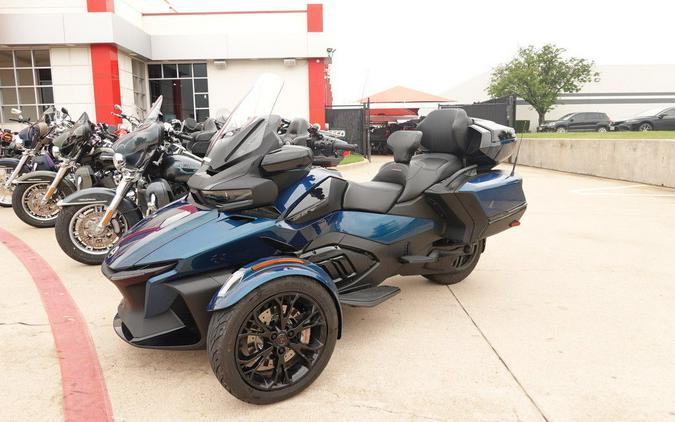 2022 Can-Am Spyder RT Limited