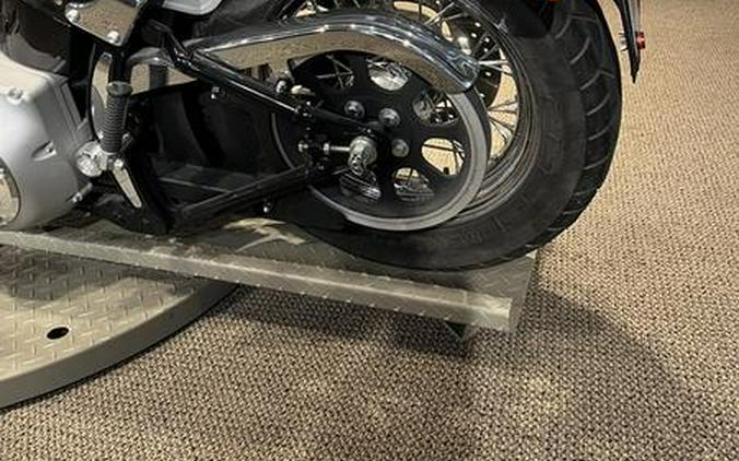 2005 Harley-Davidson® FXST - Softail® Standard