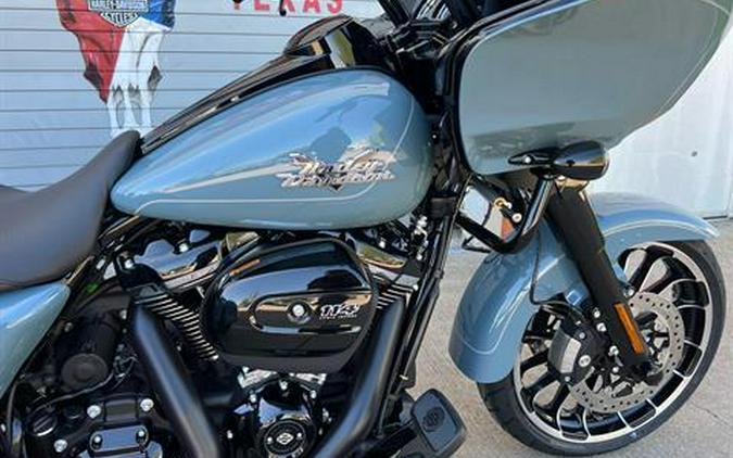 2024 Harley-Davidson Road Glide® 3