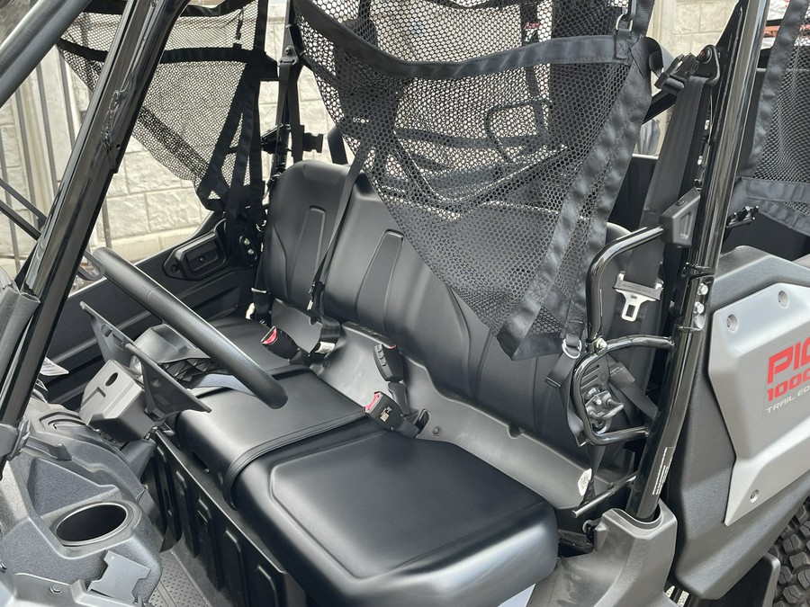 2025 Honda Pioneer 1000-5