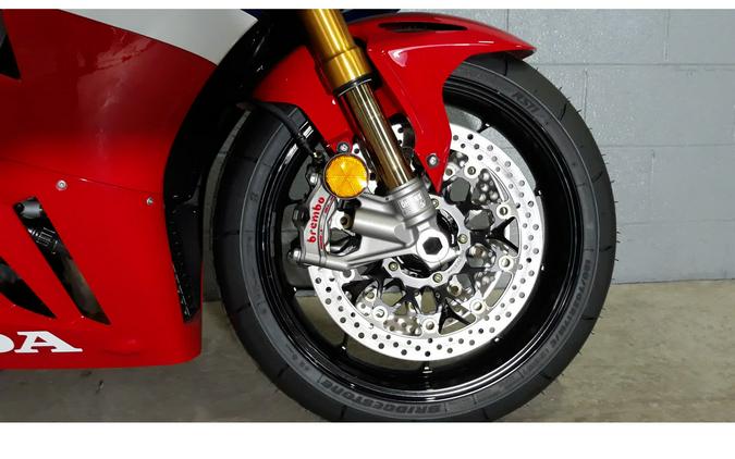 2026 CBR1000RR-R Fireblade SP - Honda