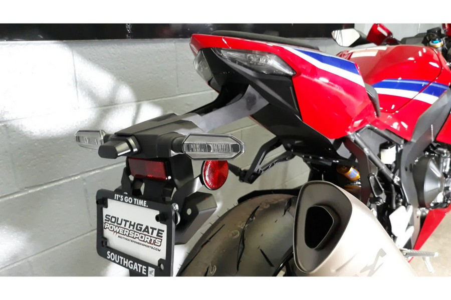 2026 CBR1000RR-R Fireblade SP - Honda