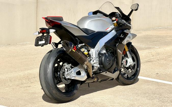 2022 Aprilia RSV4 1100