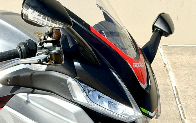 2022 Aprilia RSV4 1100