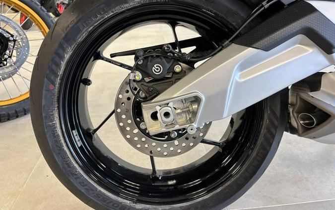 2026 Aprilia RS 660 Factory