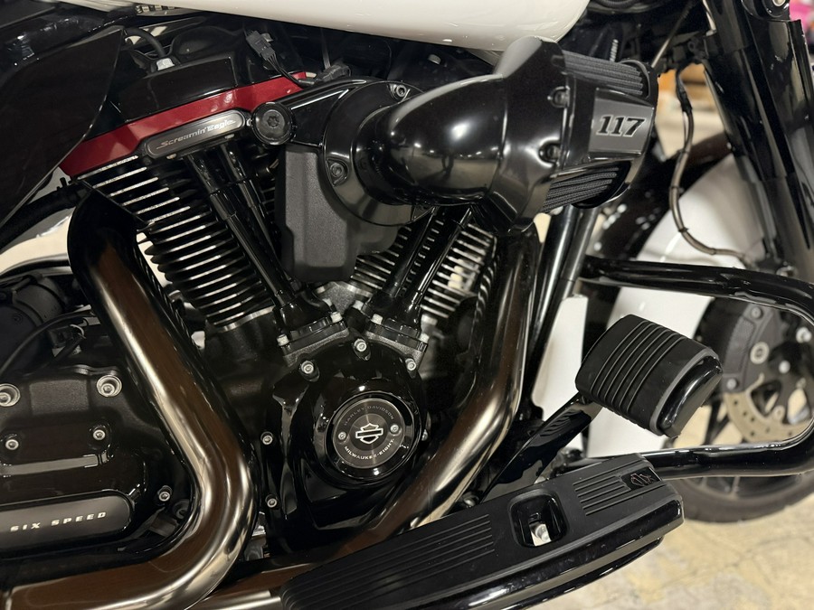 2021 Harley-Davidson CVO™ Street Glide®