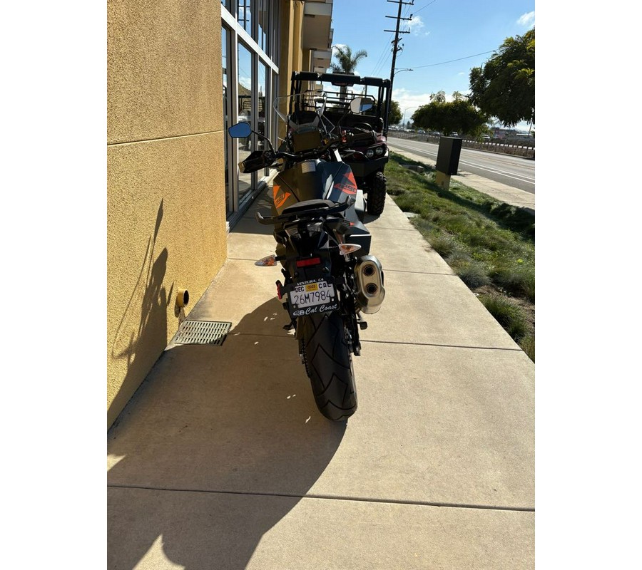 2023 KTM 1290 SUPER ADVENTURE S