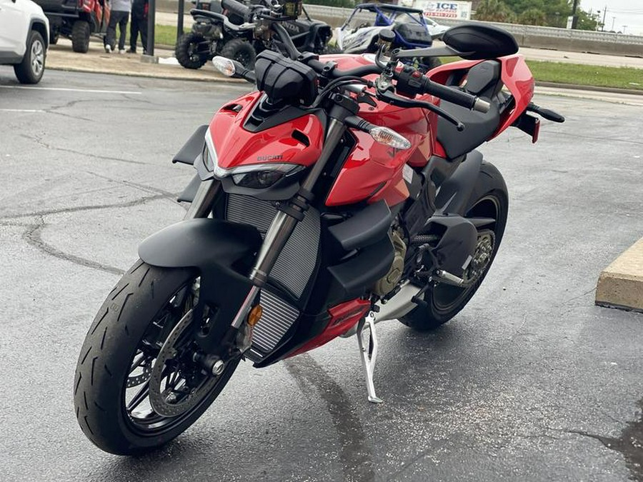 2024 Ducati Streetfighter V4 Red