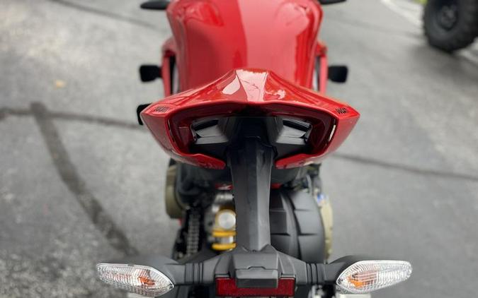 2024 Ducati Streetfighter V4 Red