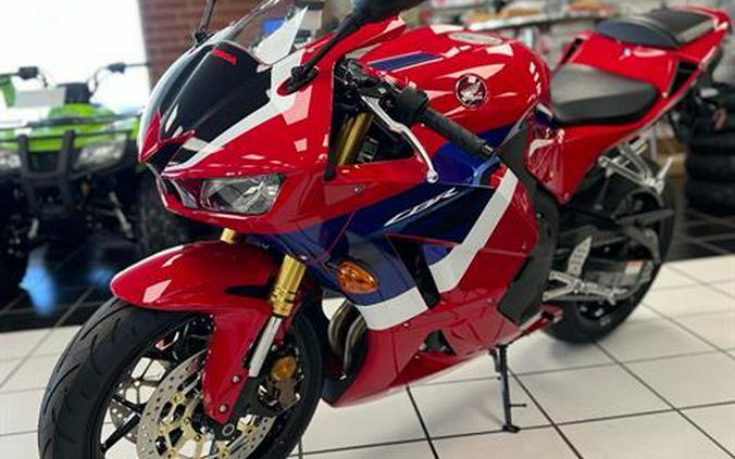 2024 Honda CBR600RR ABS