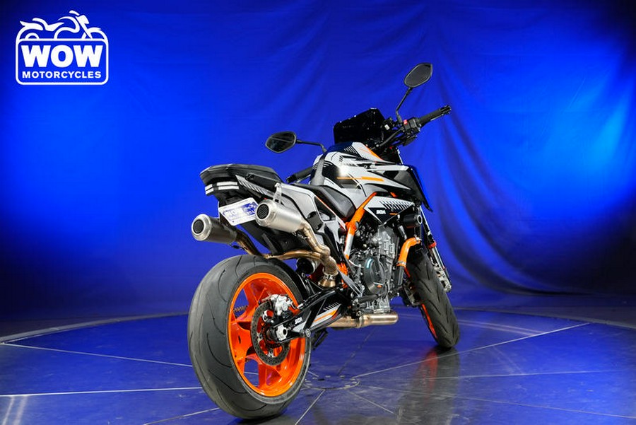 2022 KTM DUKE 890 R