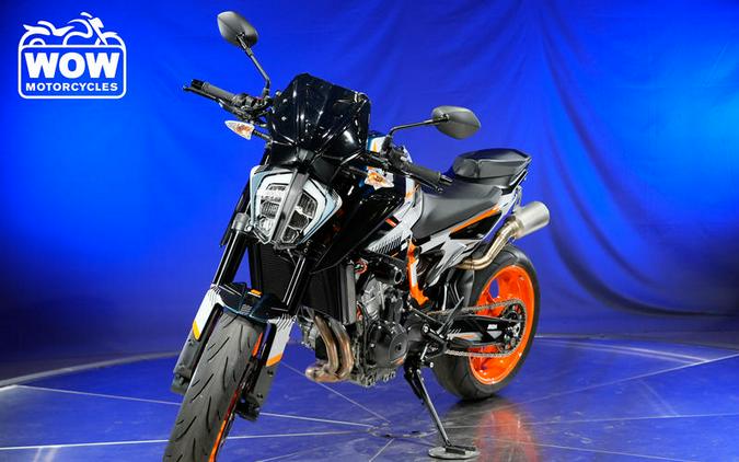 2022 KTM DUKE 890 R