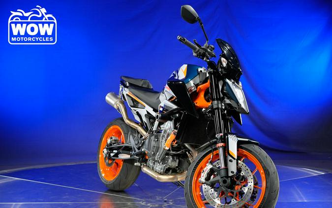 2022 KTM DUKE 890 R