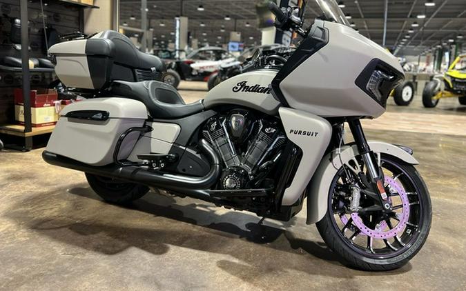 2023 Indian Pursuit Dark Horse Silver Quartz Smoke