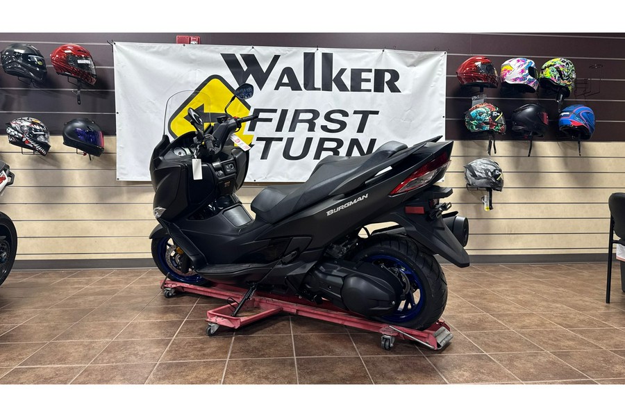 2025 Suzuki AN400AM5