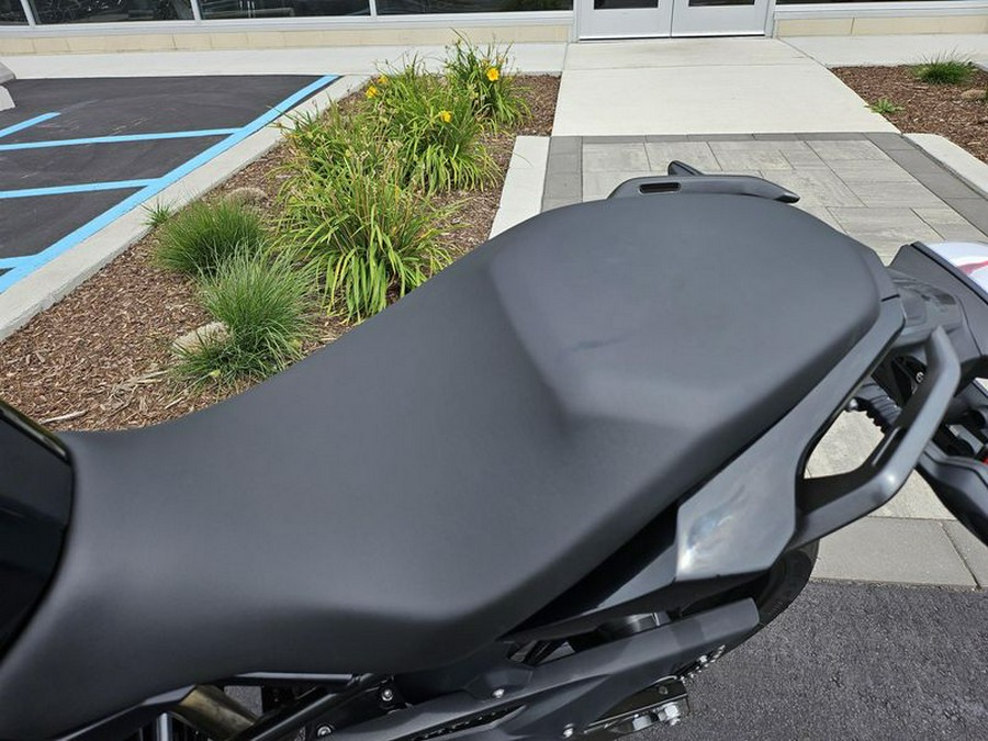 New 2025 BMW G 310 R