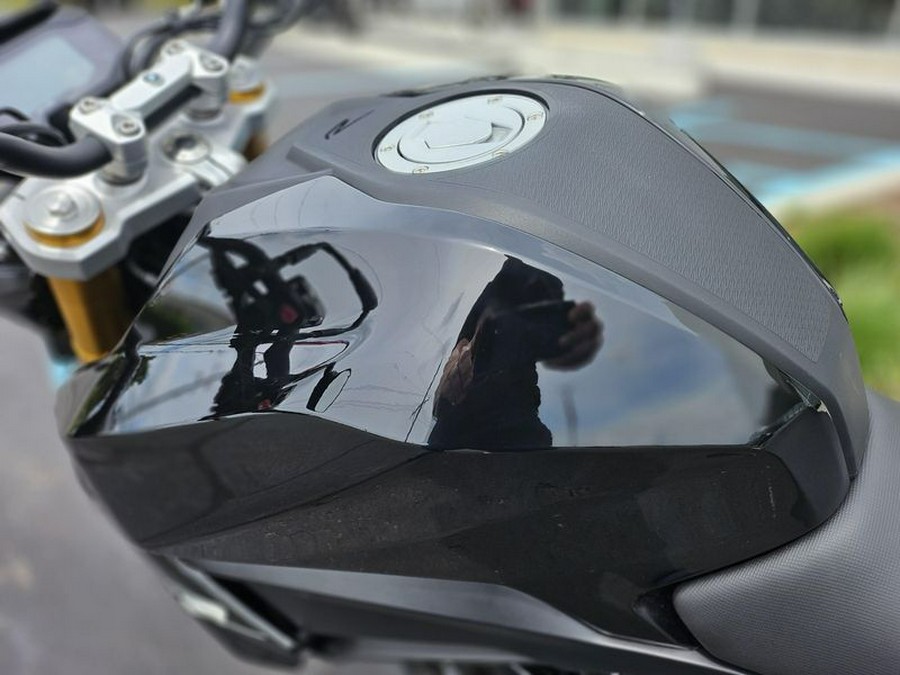 New 2025 BMW G 310 R