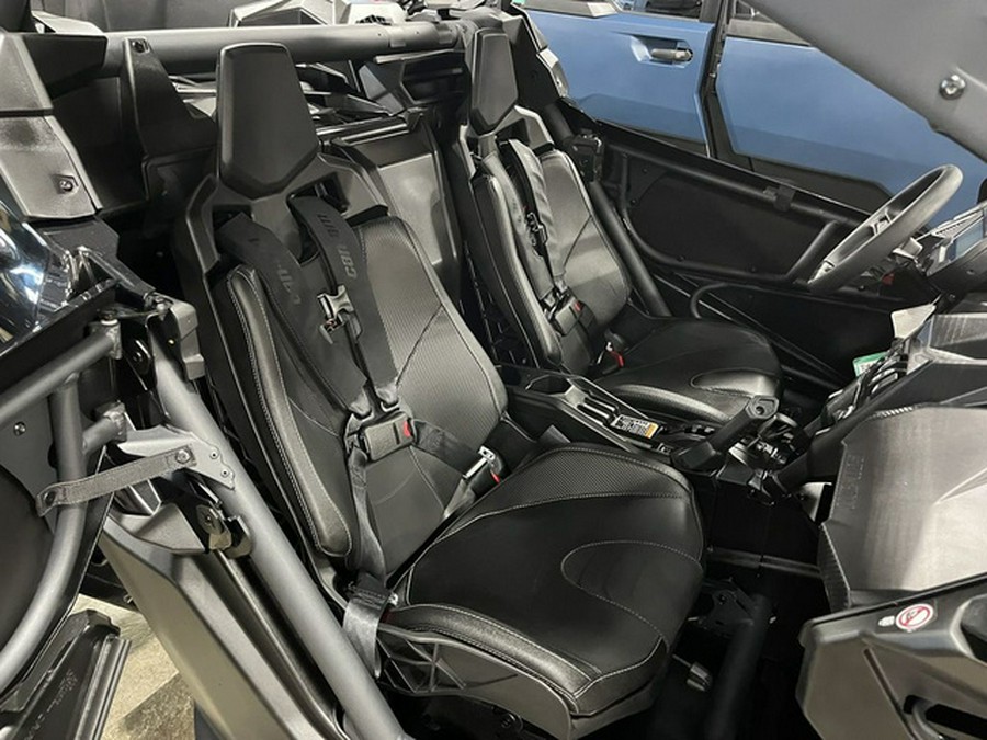 2025 Can-Am Maverick X3 X Rs Turbo RR Triple Black