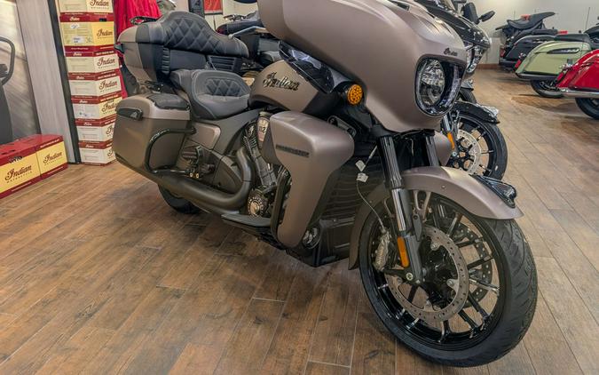 2025 Indian Motorcycle® Roadmaster® PowerPlus Dark Horse® 112 w/PowerBand Nara Bronze Smoke