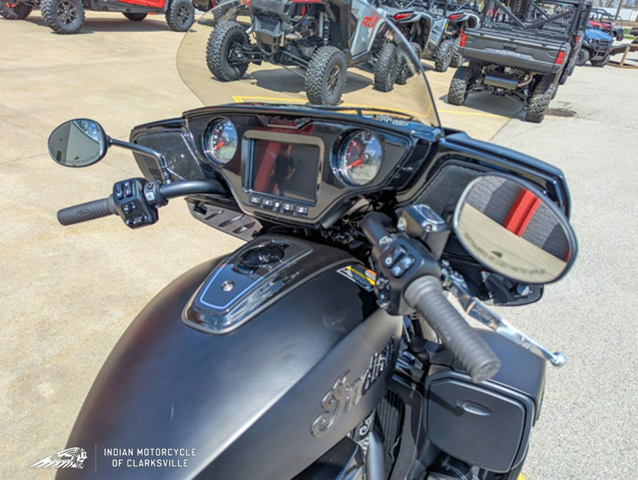 2025 Indian Motorcycle® Roadmaster® PowerPlus Dark Horse® 112 Black Smoke