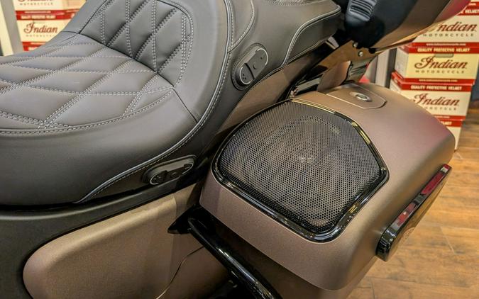 2025 Indian Motorcycle® Roadmaster® PowerPlus Dark Horse® 112 w/PowerBand Nara Bronze Smoke