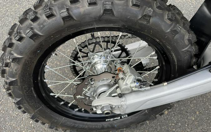 2026 Triumph TF 450-E