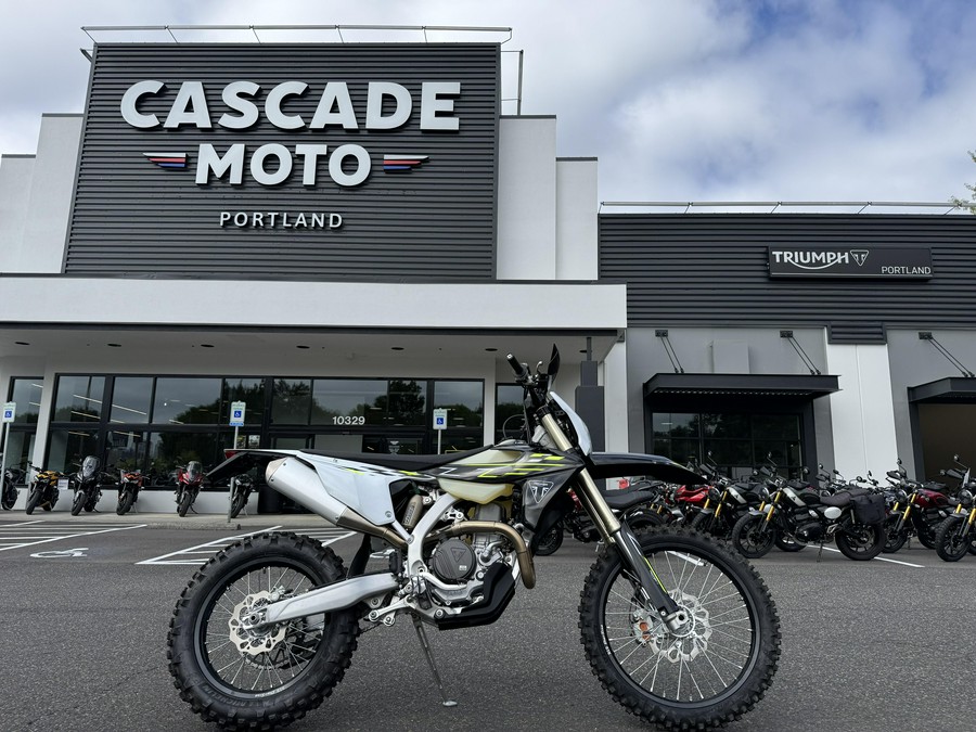 2026 Triumph TF 450-E