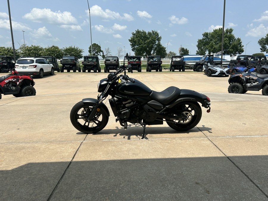 2023 Kawasaki Vulcan® S Base