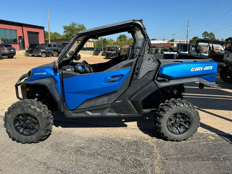 2023 Can-Am Commander XT 700