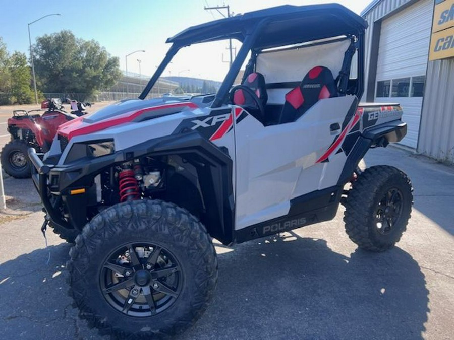 2025 Polaris® GENERAL SPORT 1000