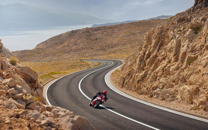 2026 Honda CBR650R E-Clutch