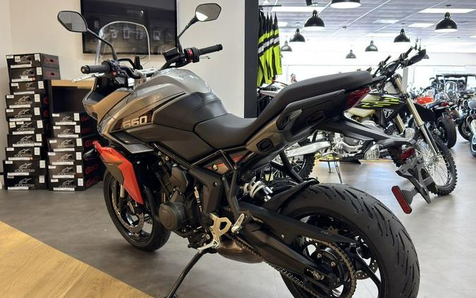 2026 Triumph Tiger Sport 660 Silver ice / Intense orange