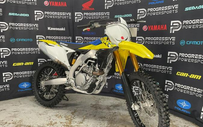 2024 Suzuki RM-Z450 First Look [with RM Army Kit]