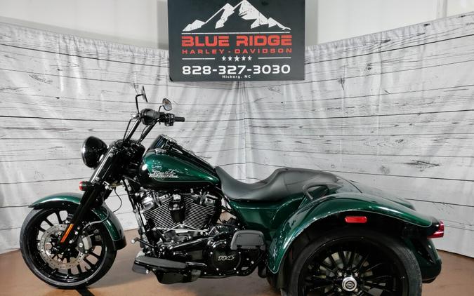 2024 Harley-Davidson Freewheeler Alpine Green w/Cast Wheels