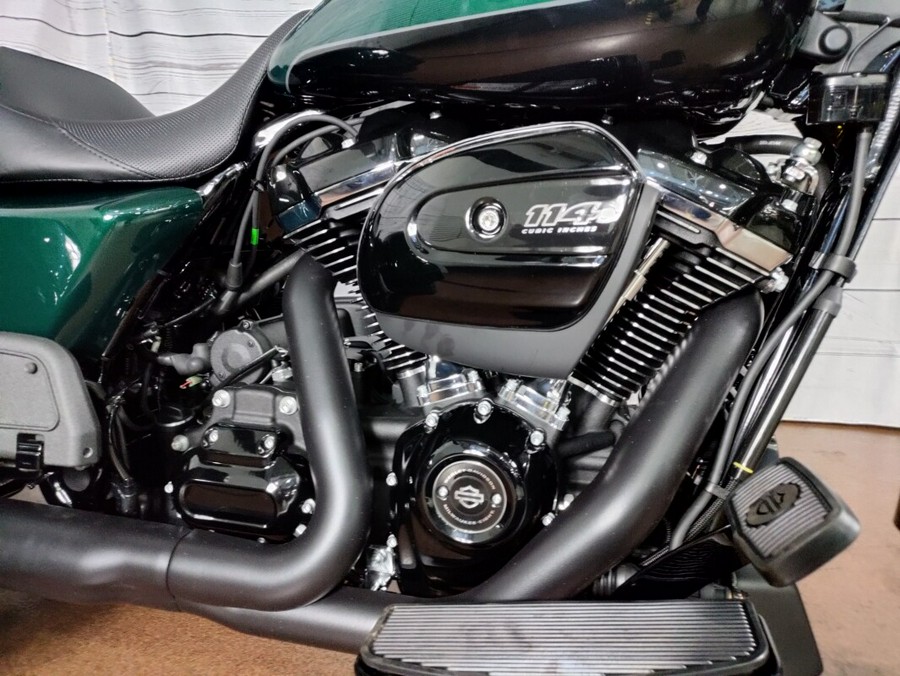 2024 Harley-Davidson Freewheeler Alpine Green w/Cast Wheels