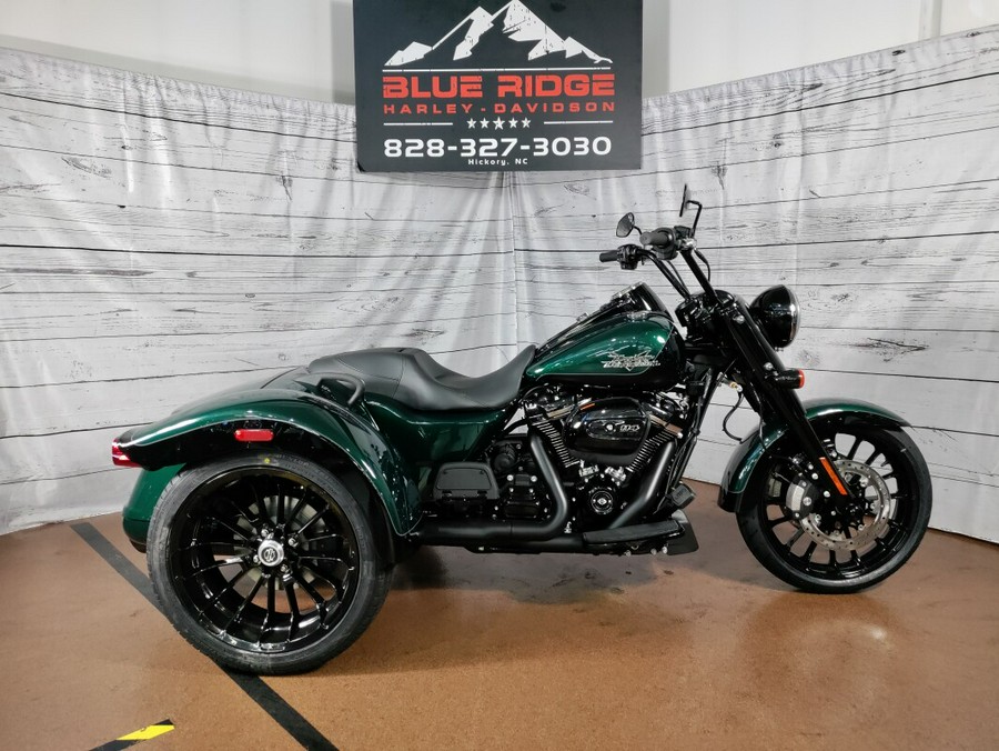 2024 Harley-Davidson Freewheeler Alpine Green w/Cast Wheels