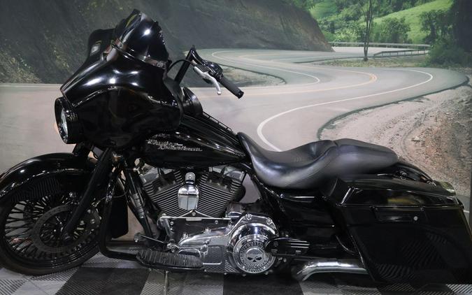 2009 Harley-Davidson® FLHX - Street Glide®