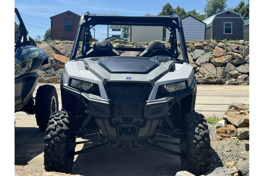 2024 Polaris Industries GENERAL 1000 Sport