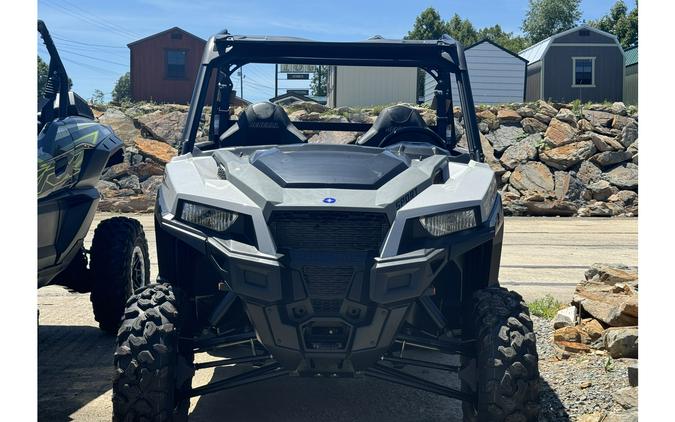 2024 Polaris Industries GENERAL 1000 Sport