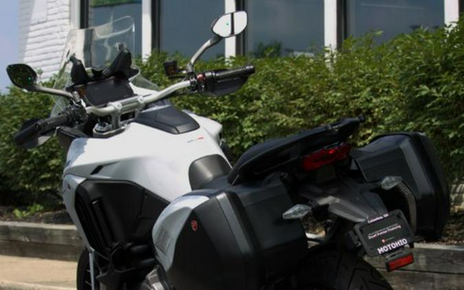 2023 Ducati Multistrada V4 S Travel & Radar Spoked Wheels
