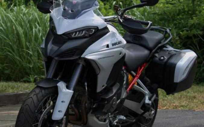 2023 Ducati Multistrada V4 S Travel & Radar Spoked Wheels