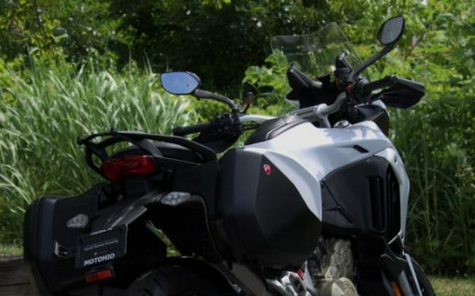 2023 Ducati Multistrada V4 S Travel & Radar Spoked Wheels