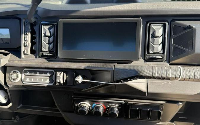 2026 Can-Am® DEF LTD 65 HD11