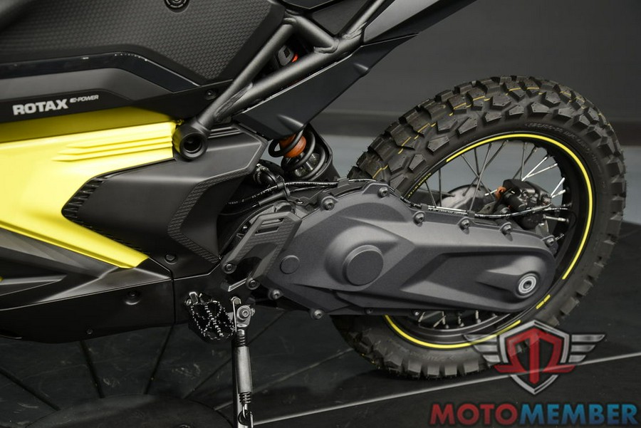 2025 Can-Am Origin® 73