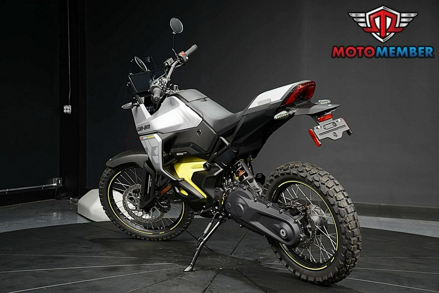 2025 Can-Am Origin® 73