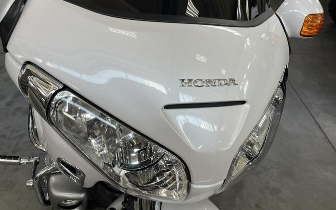 2008 Honda® GL18P